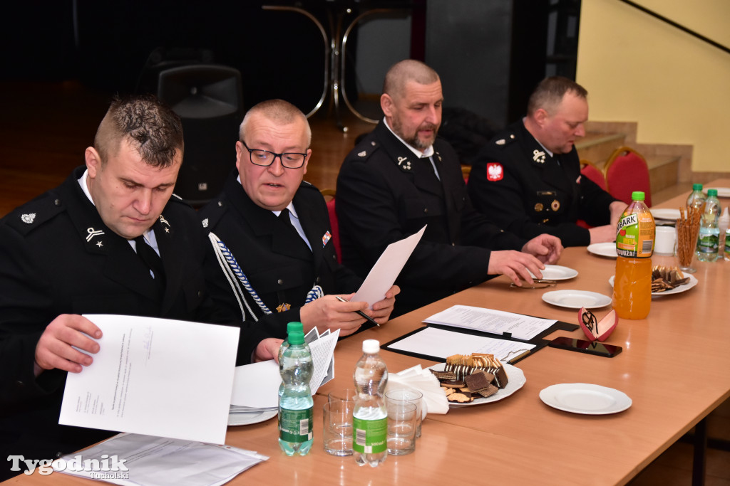 Druhny i druhowie z Lubiewa po zebraniu sprawozdawczo-wyborczym