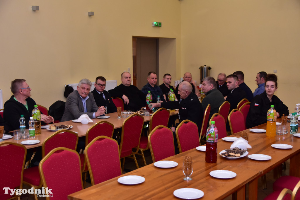 Druhny i druhowie z Lubiewa po zebraniu sprawozdawczo-wyborczym