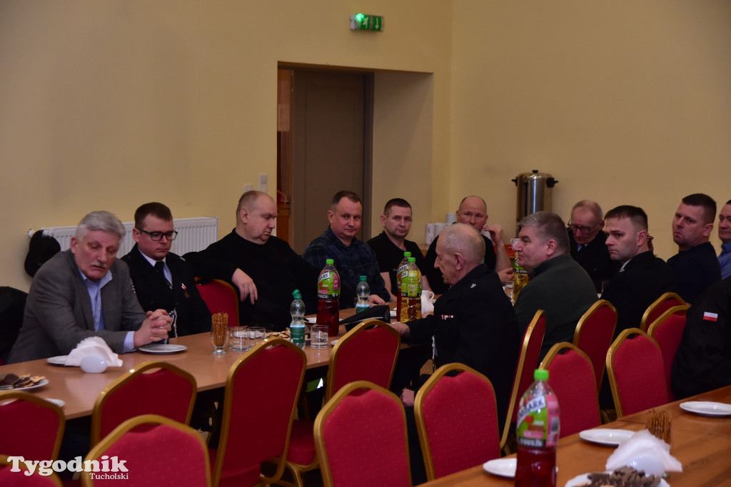 Druhny i druhowie z Lubiewa po zebraniu sprawozdawczo-wyborczym