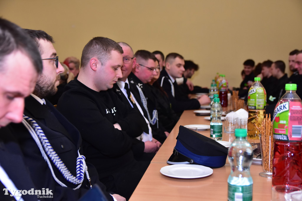 Druhny i druhowie z Lubiewa po zebraniu sprawozdawczo-wyborczym