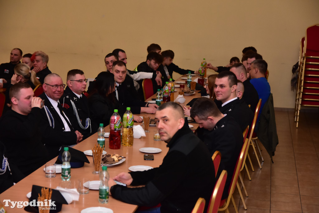 Druhny i druhowie z Lubiewa po zebraniu sprawozdawczo-wyborczym