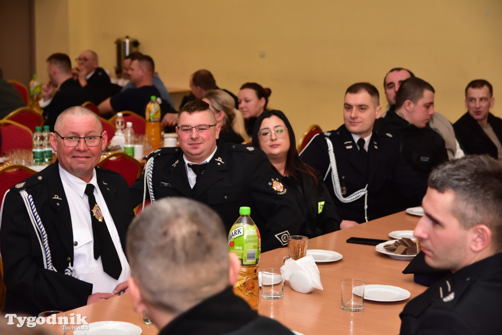 Druhny i druhowie z Lubiewa po zebraniu sprawozdawczo-wyborczym