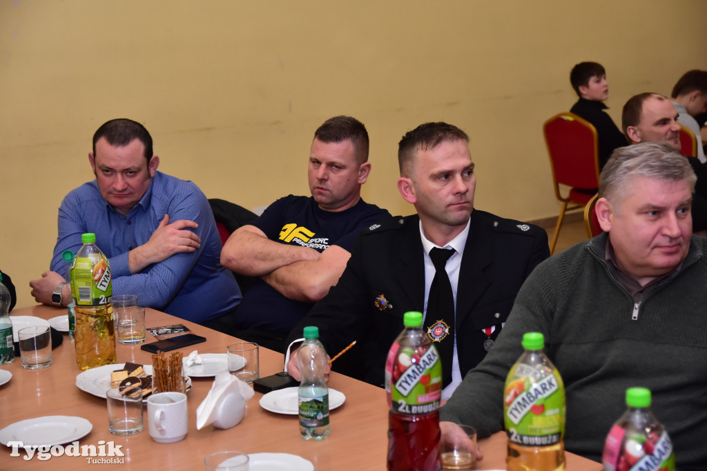 Druhny i druhowie z Lubiewa po zebraniu sprawozdawczo-wyborczym