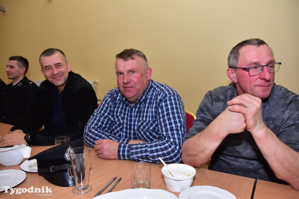 Druhny i druhowie z Lubiewa po zebraniu sprawozdawczo-wyborczym