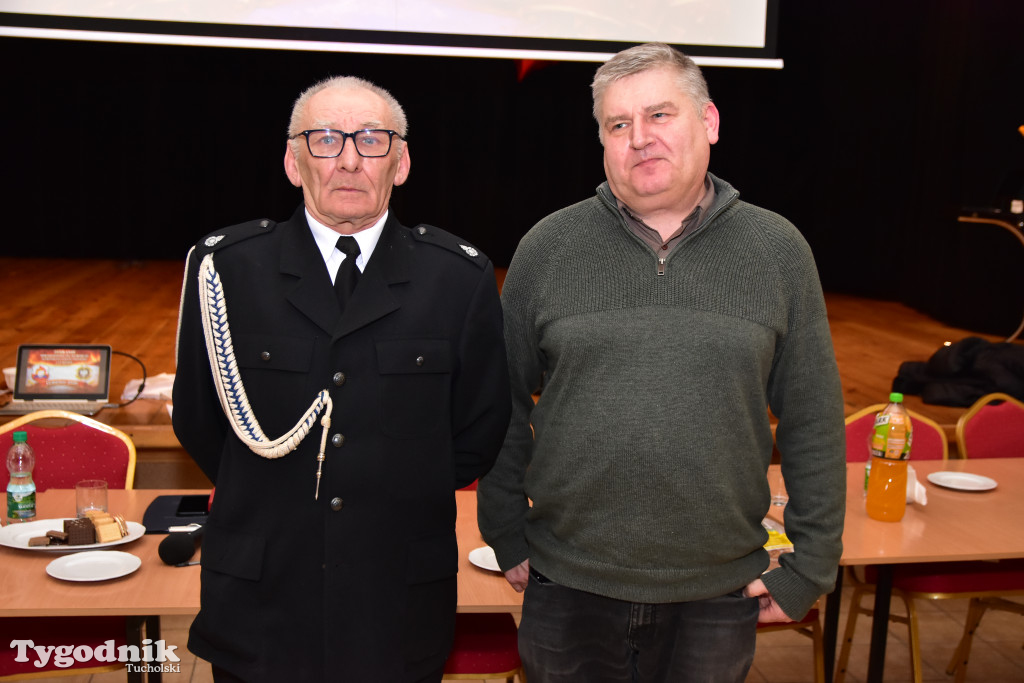 Druhny i druhowie z Lubiewa po zebraniu sprawozdawczo-wyborczym