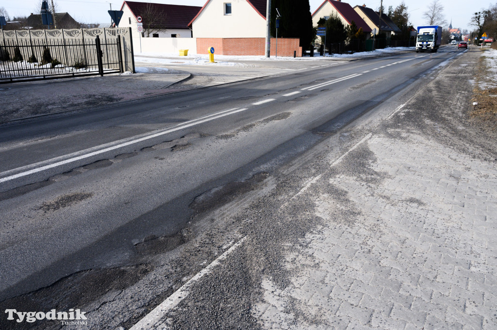 Kiedy w końcu wyremontują drogę w Bysławiu?! Drogowcy czekają na... zadanie gminy