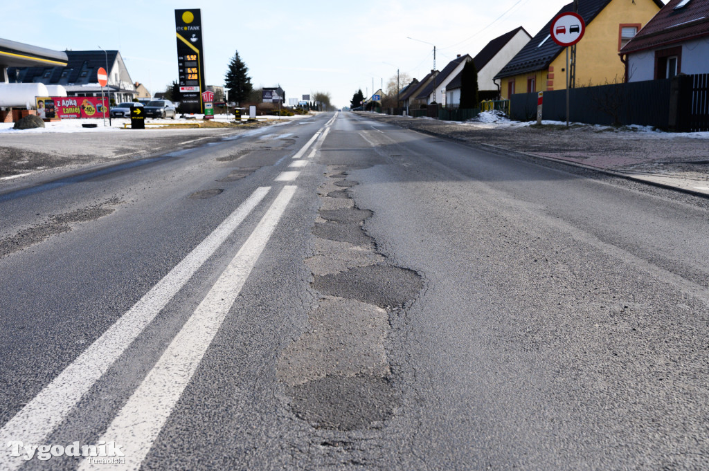 Kiedy w końcu wyremontują drogę w Bysławiu?! Drogowcy czekają na... zadanie gminy