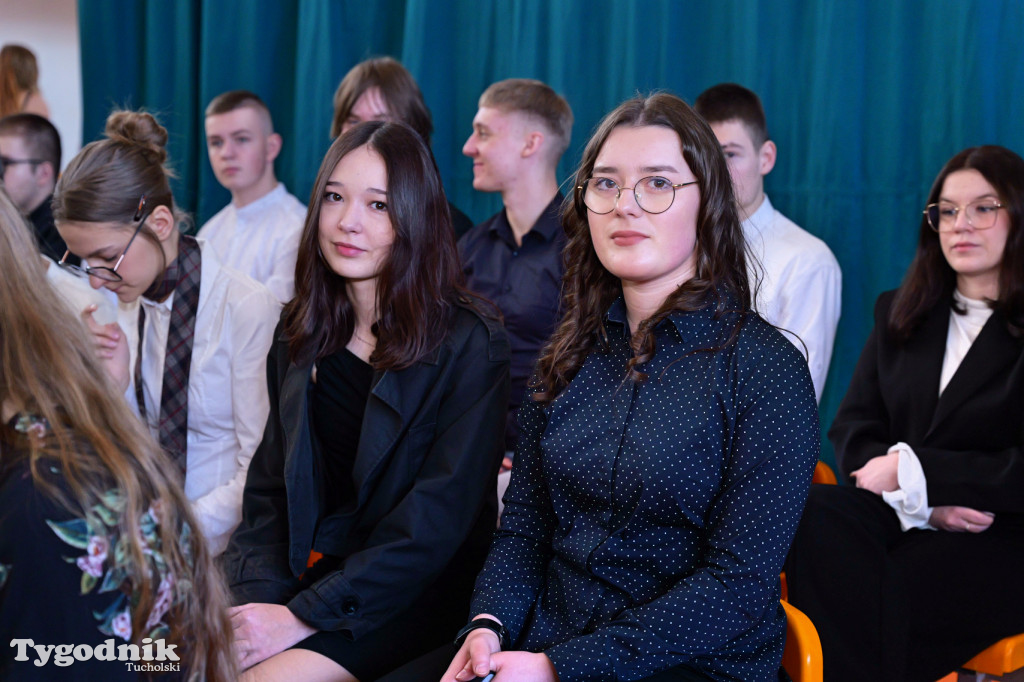 Stypendia starosty: Nowodworek, ZSLiA, ZSLiT