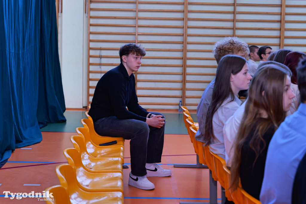 Stypendia starosty: Nowodworek, ZSLiA, ZSLiT