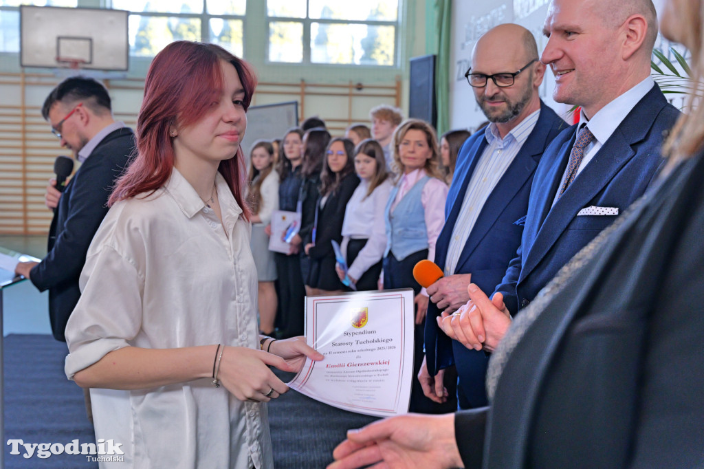 Stypendia starosty: Nowodworek, ZSLiA, ZSLiT