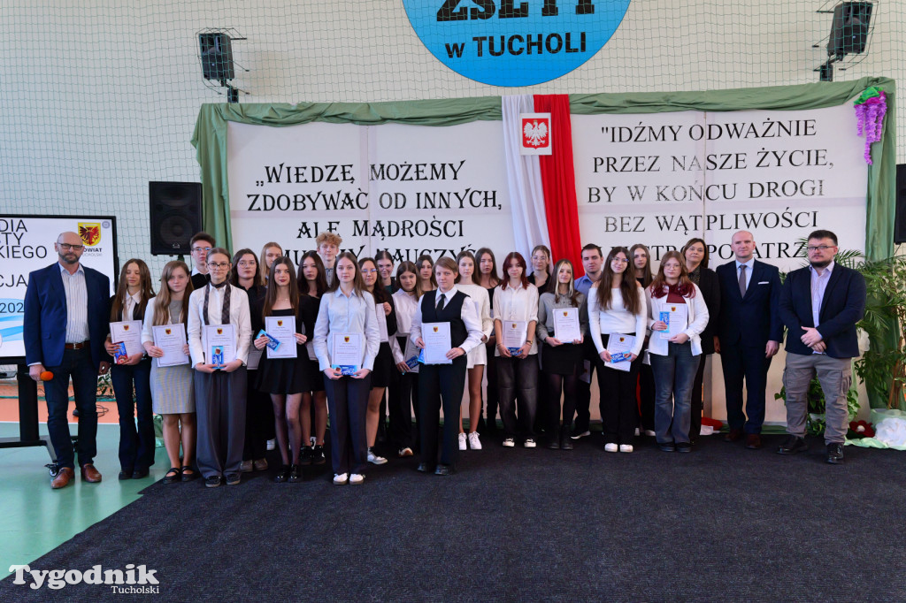 Stypendia starosty: Nowodworek, ZSLiA, ZSLiT