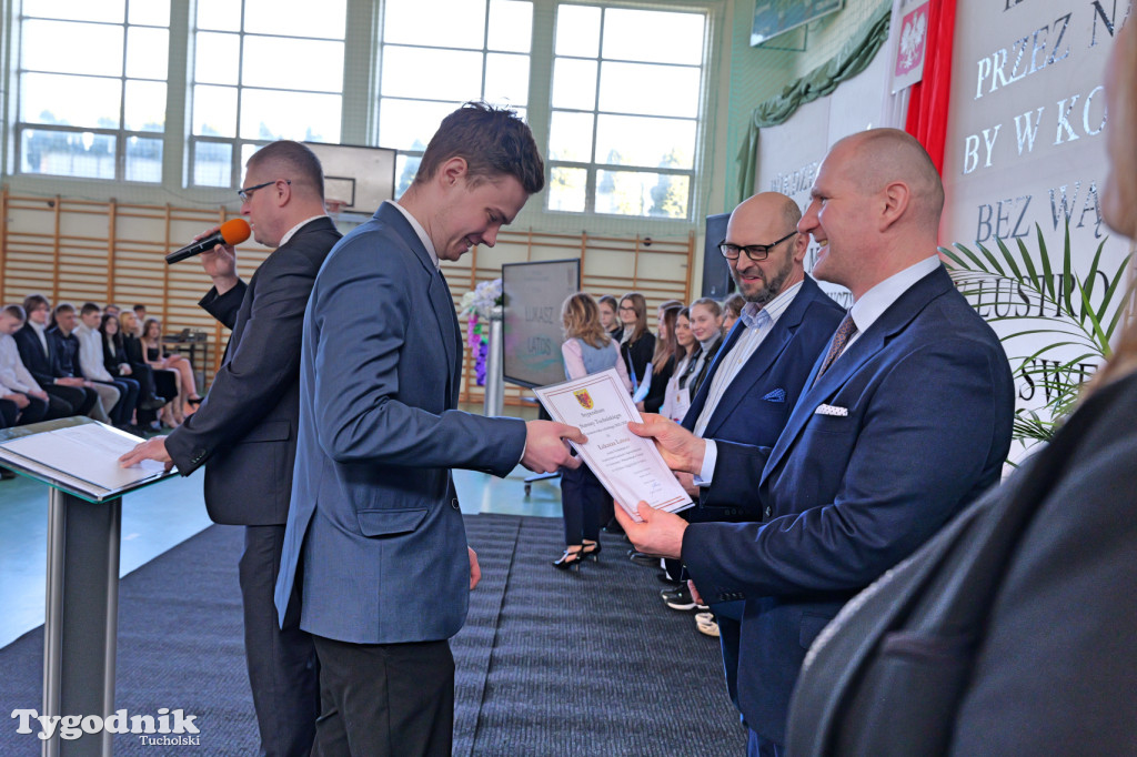 Stypendia starosty: Nowodworek, ZSLiA, ZSLiT