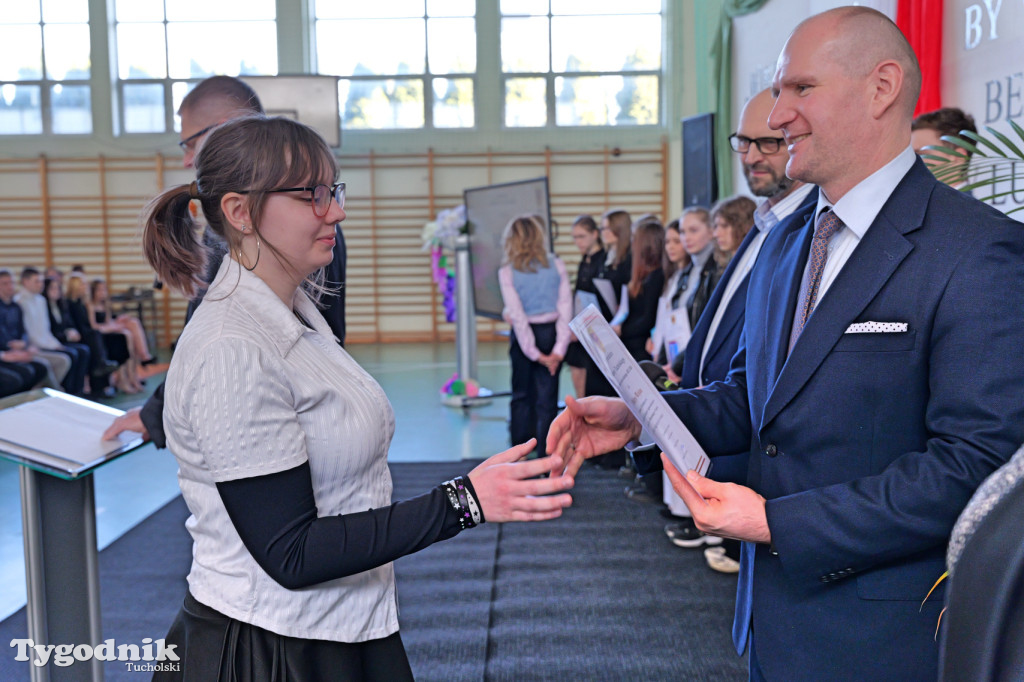 Stypendia starosty: Nowodworek, ZSLiA, ZSLiT