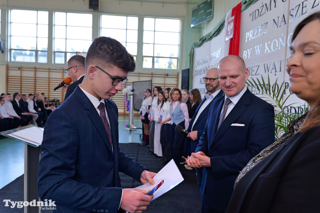 Stypendia starosty: Nowodworek, ZSLiA, ZSLiT