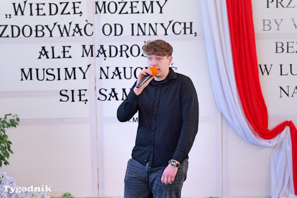 Stypendia starosty: Nowodworek, ZSLiA, ZSLiT