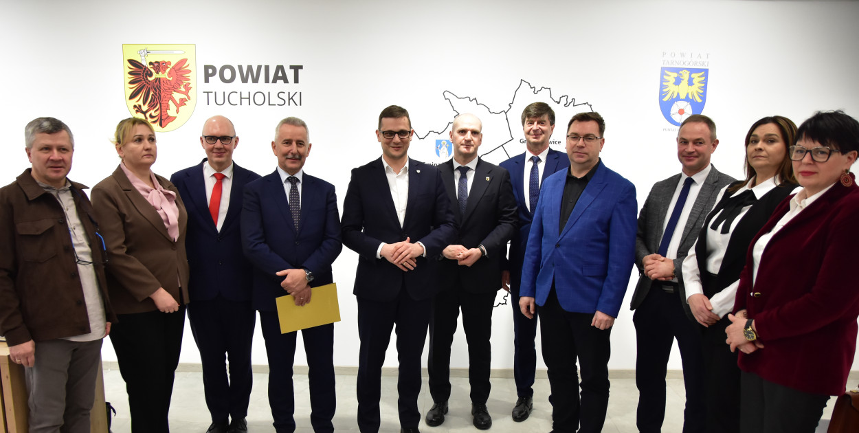 Wizyta wojewody Michała Sztybla w powiecie tucholskim. Rozmawiali o ochronie ludności i obronie cywilnej