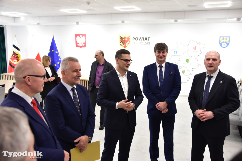 Wizyta wojewody Michała Sztybla w powiecie tucholskim. Rozmawiali o ochronie ludności i obronie cywilnej