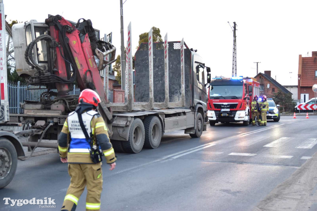Zderzenie trzech pojazdów na ul. Warszawskiej w Tucholi