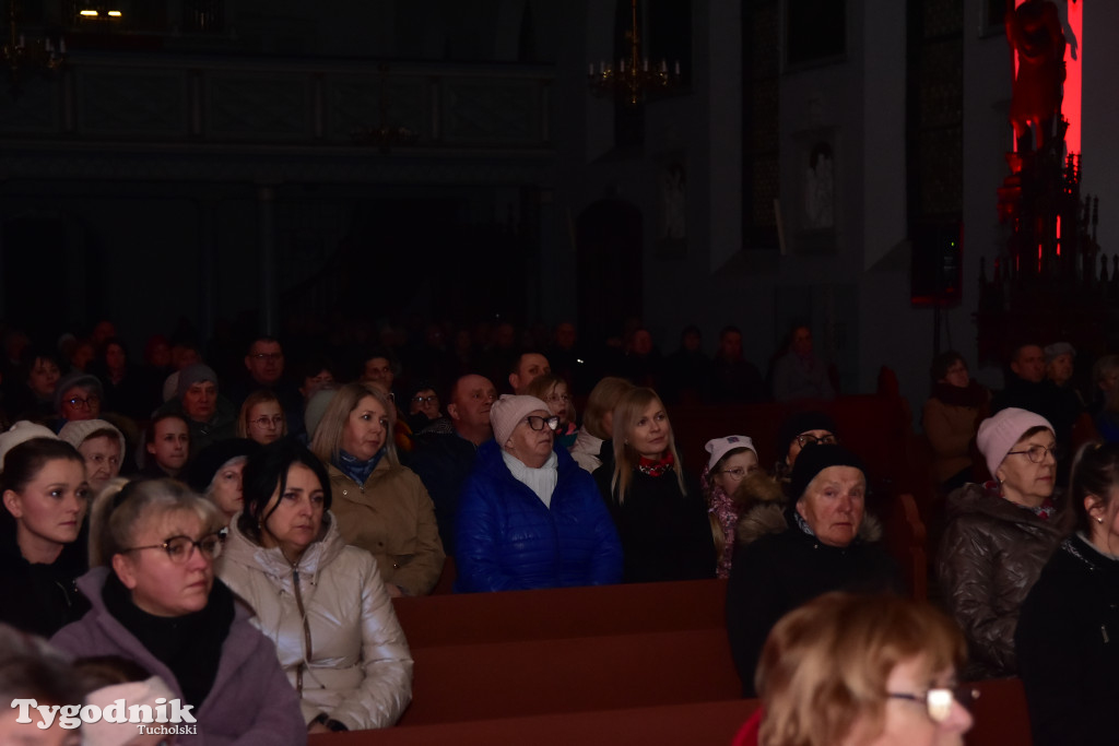 Spektakl pasyjny w Śliwicach cieszył się dużym zainteresowniem wiernych