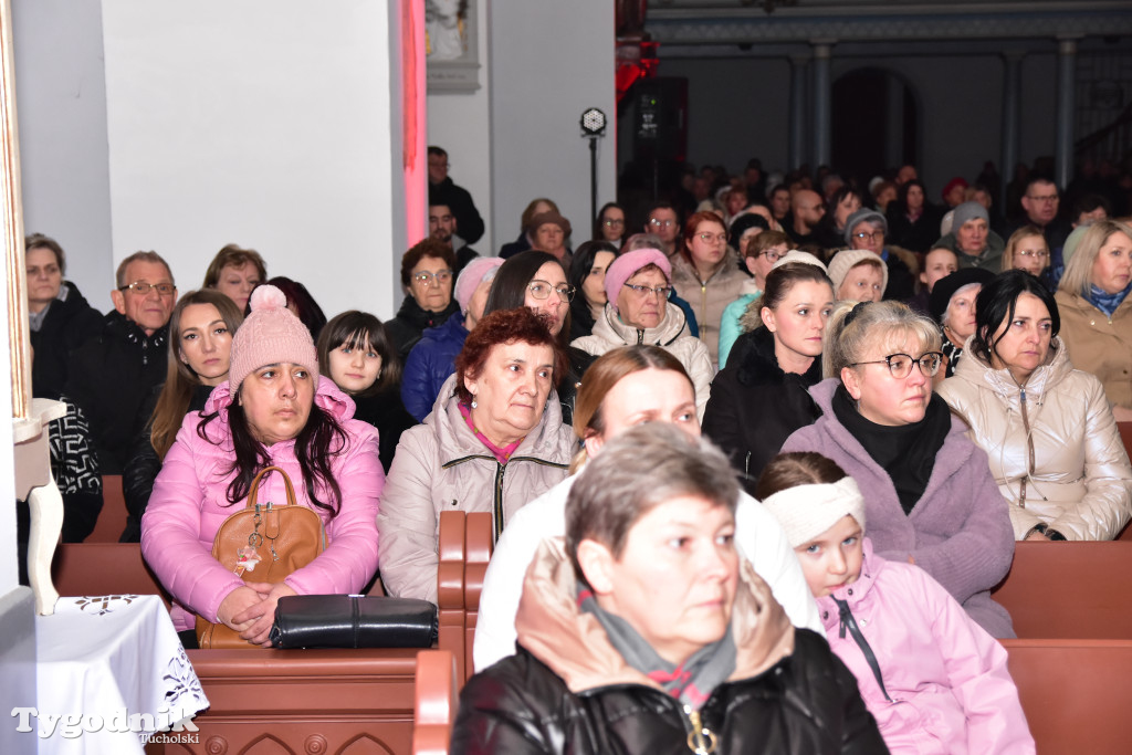 Spektakl pasyjny w Śliwicach cieszył się dużym zainteresowniem wiernych