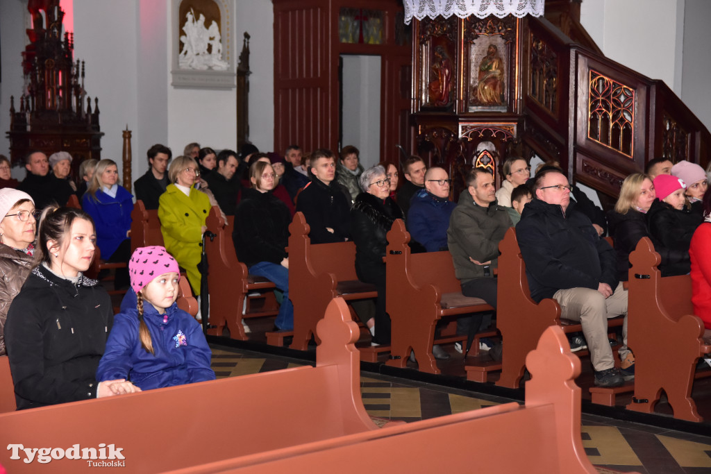 Spektakl pasyjny w Śliwicach cieszył się dużym zainteresowniem wiernych