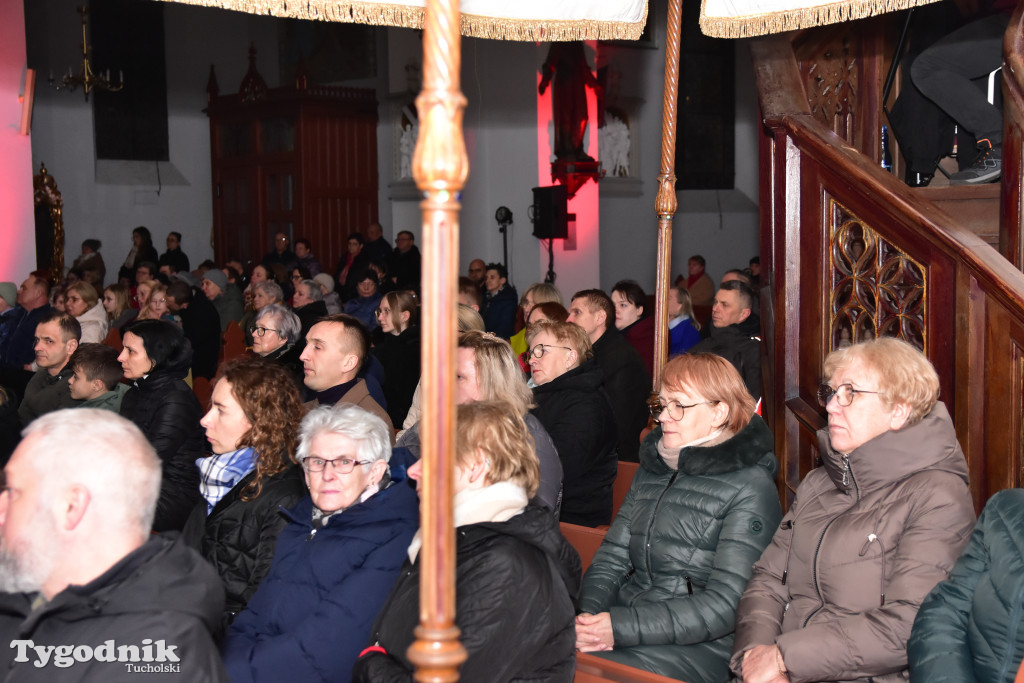 Spektakl pasyjny w Śliwicach cieszył się dużym zainteresowniem wiernych