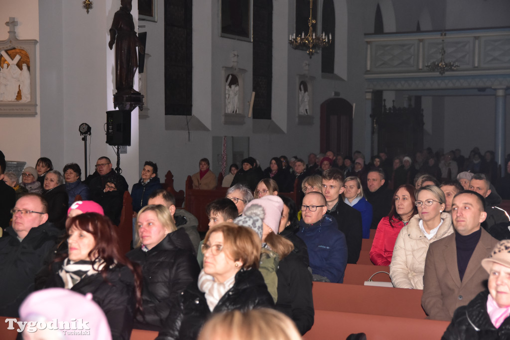 Spektakl pasyjny w Śliwicach cieszył się dużym zainteresowniem wiernych