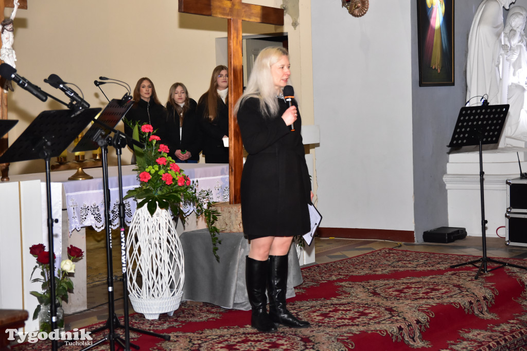 Spektakl pasyjny w Śliwicach cieszył się dużym zainteresowniem wiernych