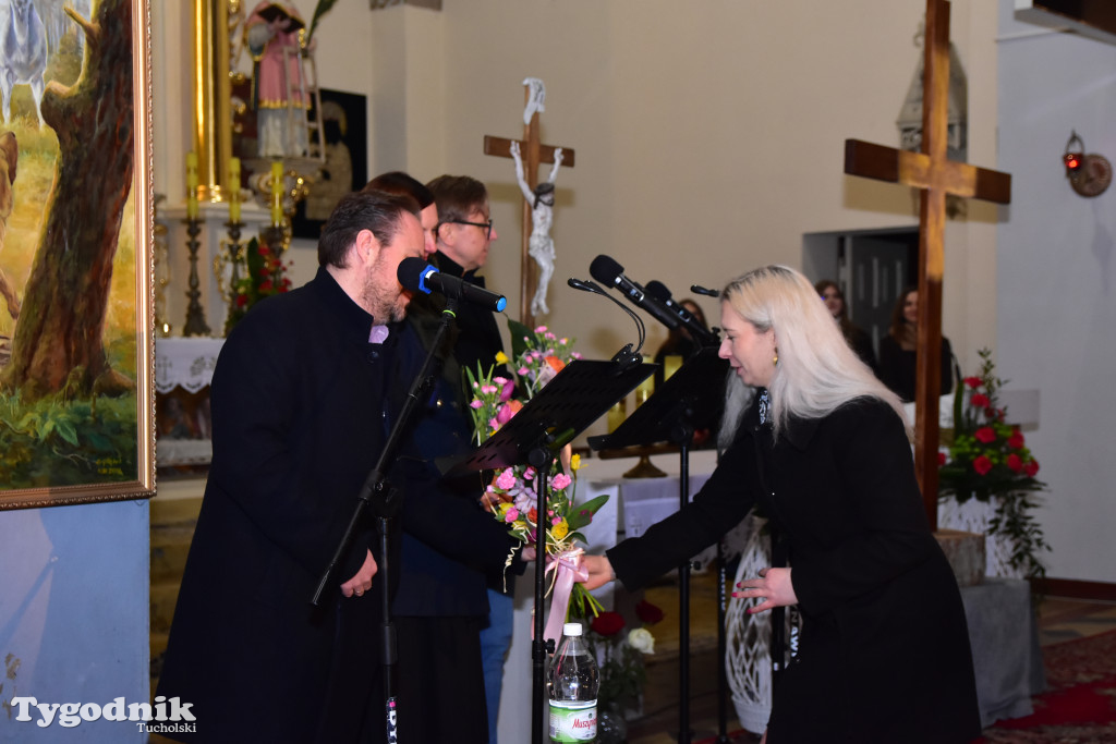 Spektakl pasyjny w Śliwicach cieszył się dużym zainteresowniem wiernych