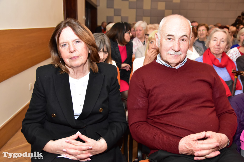 Kabaret Sanatorium: Premierowy występ z okazji 15-lecia istnienia przyciągnął tłumy