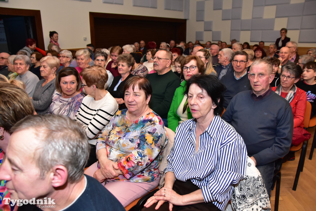 Kabaret Sanatorium: Premierowy występ z okazji 15-lecia istnienia przyciągnął tłumy