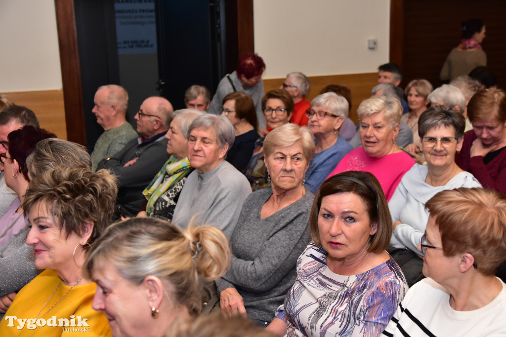 Kabaret Sanatorium: Premierowy występ z okazji 15-lecia istnienia przyciągnął tłumy