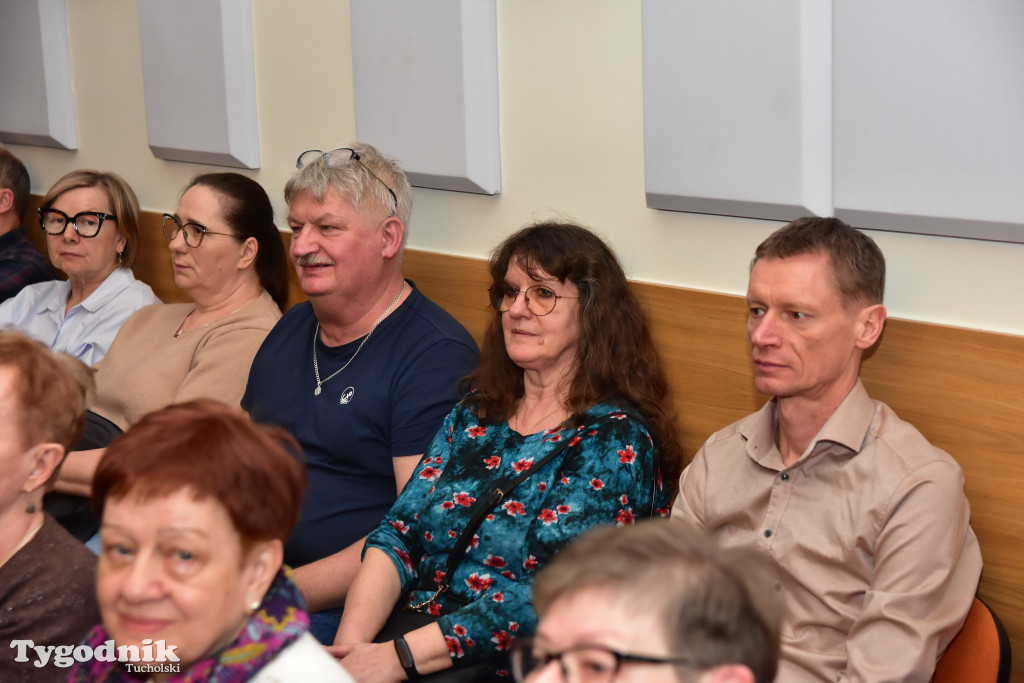 Kabaret Sanatorium: Premierowy występ z okazji 15-lecia istnienia przyciągnął tłumy