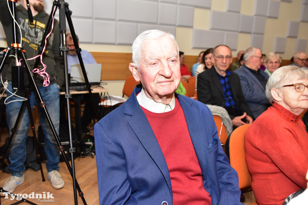 Kabaret Sanatorium: Premierowy występ z okazji 15-lecia istnienia przyciągnął tłumy