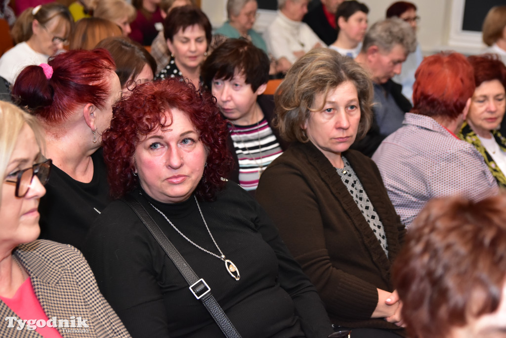 Kabaret Sanatorium: Premierowy występ z okazji 15-lecia istnienia przyciągnął tłumy