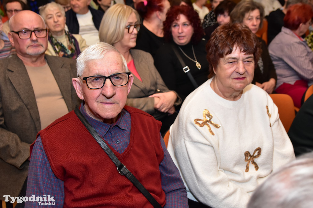 Kabaret Sanatorium: Premierowy występ z okazji 15-lecia istnienia przyciągnął tłumy