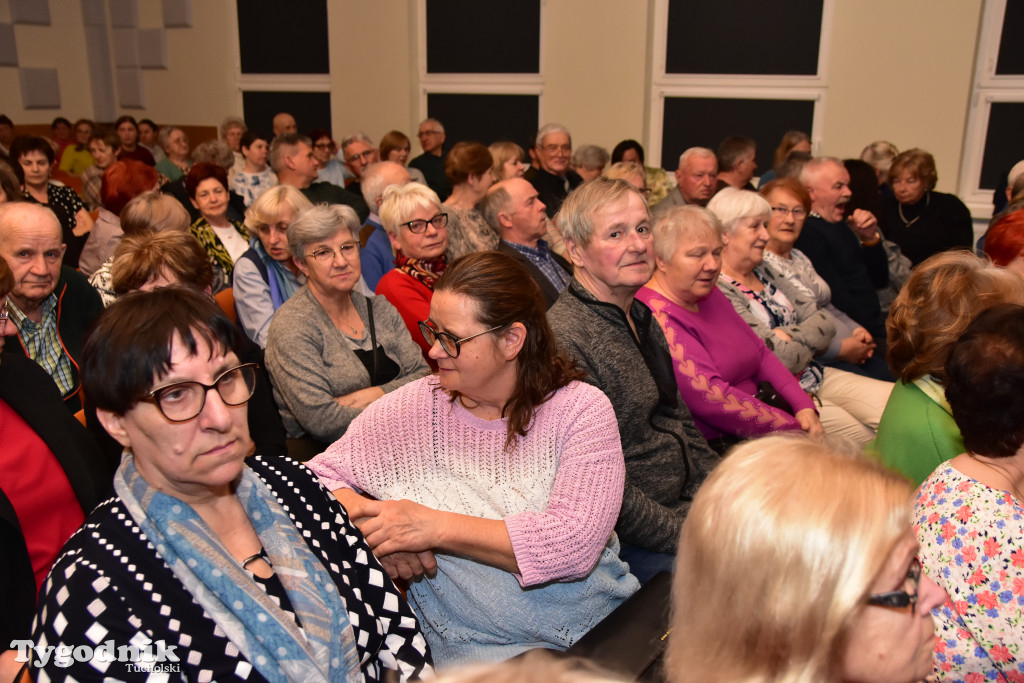 Kabaret Sanatorium: Premierowy występ z okazji 15-lecia istnienia przyciągnął tłumy