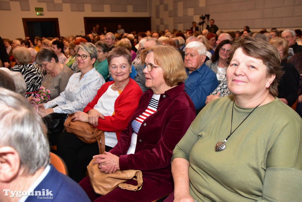 Kabaret Sanatorium: Premierowy występ z okazji 15-lecia istnienia przyciągnął tłumy