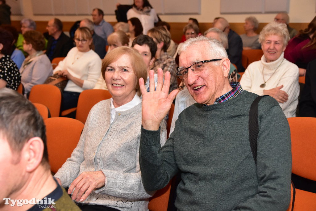 Kabaret Sanatorium: Premierowy występ z okazji 15-lecia istnienia przyciągnął tłumy