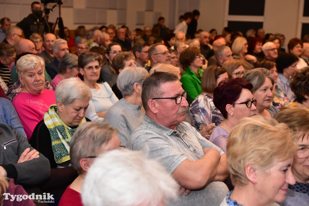 Kabaret Sanatorium: Premierowy występ z okazji 15-lecia istnienia przyciągnął tłumy