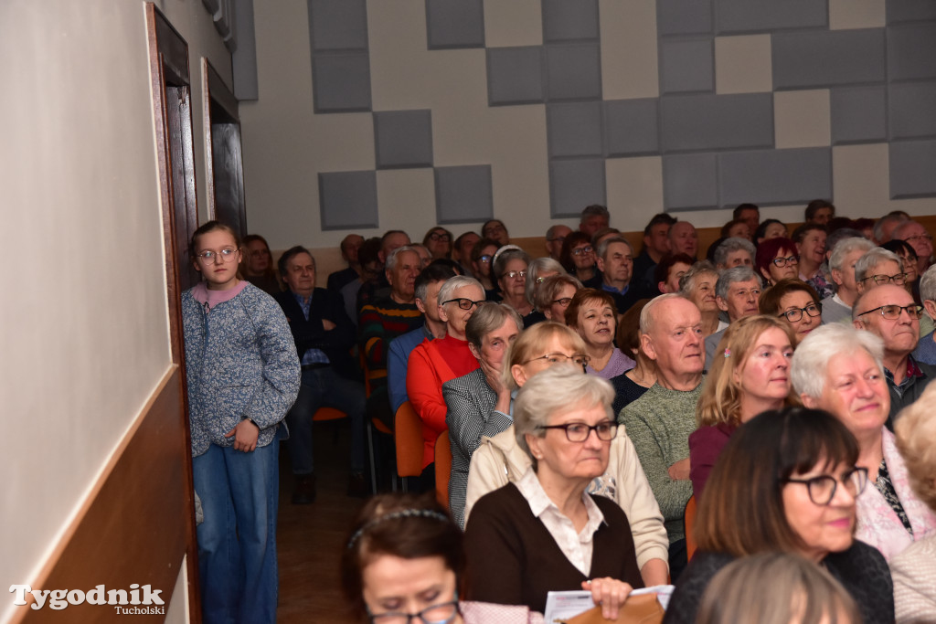 Kabaret Sanatorium: Premierowy występ z okazji 15-lecia istnienia przyciągnął tłumy