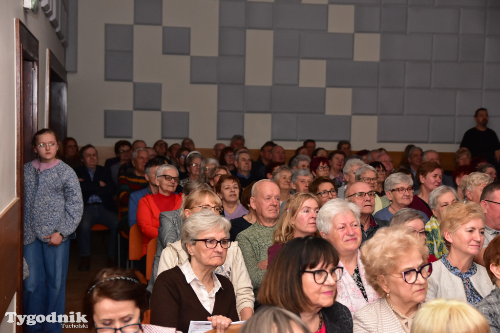 Kabaret Sanatorium: Premierowy występ z okazji 15-lecia istnienia przyciągnął tłumy