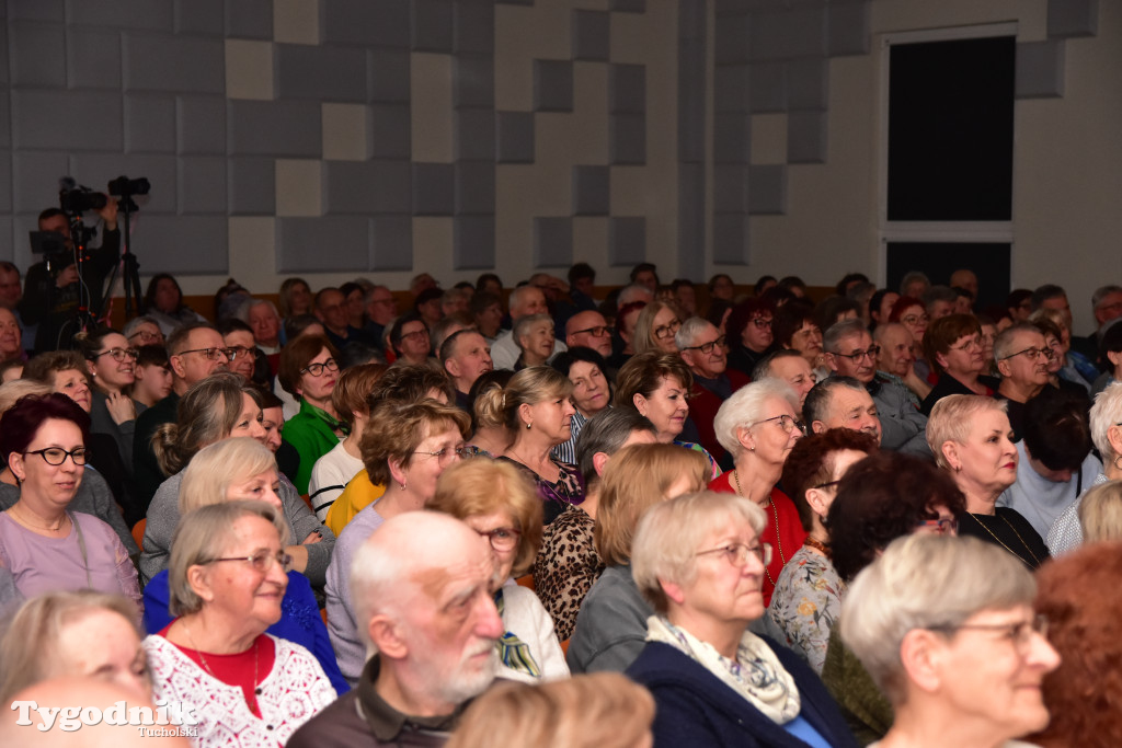Kabaret Sanatorium: Premierowy występ z okazji 15-lecia istnienia przyciągnął tłumy