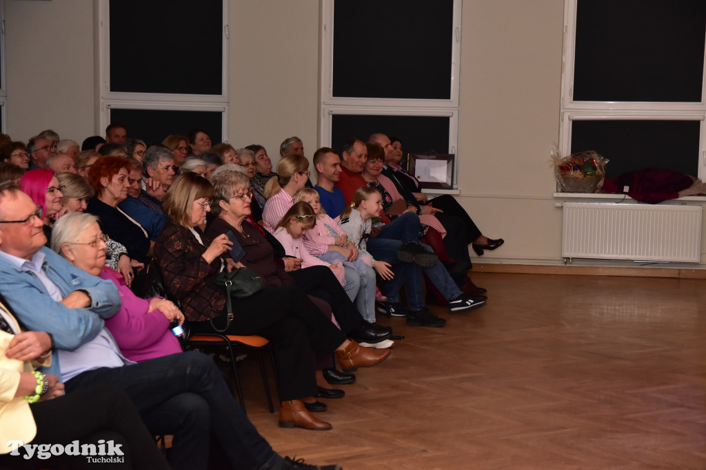 Kabaret Sanatorium: Premierowy występ z okazji 15-lecia istnienia przyciągnął tłumy