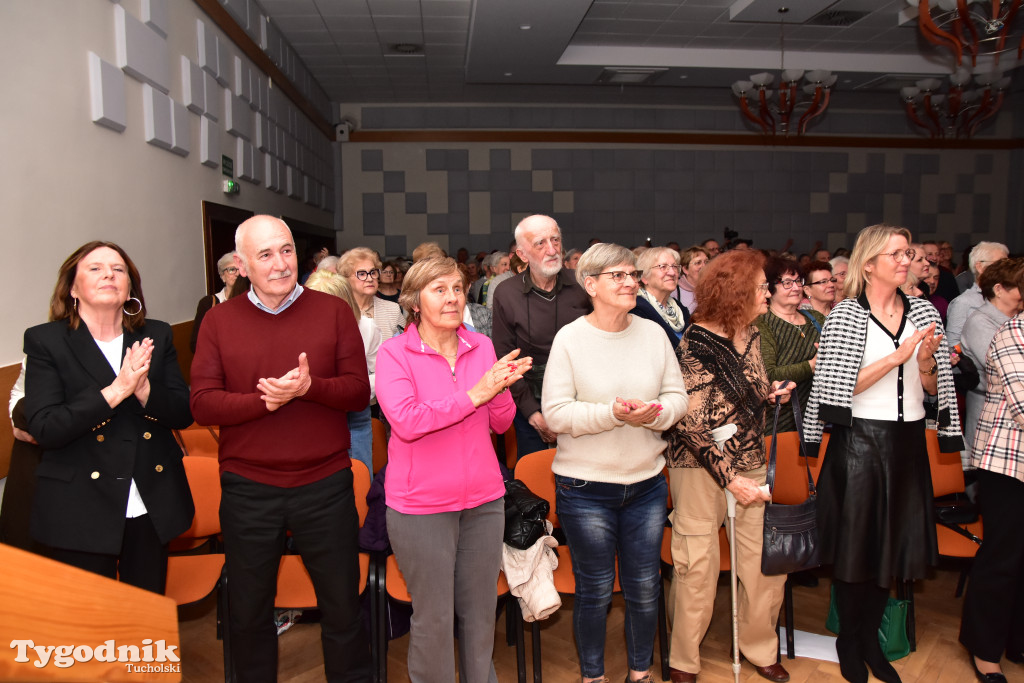 Kabaret Sanatorium: Premierowy występ z okazji 15-lecia istnienia przyciągnął tłumy