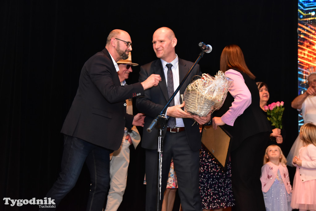 Kabaret Sanatorium: Premierowy występ z okazji 15-lecia istnienia przyciągnął tłumy