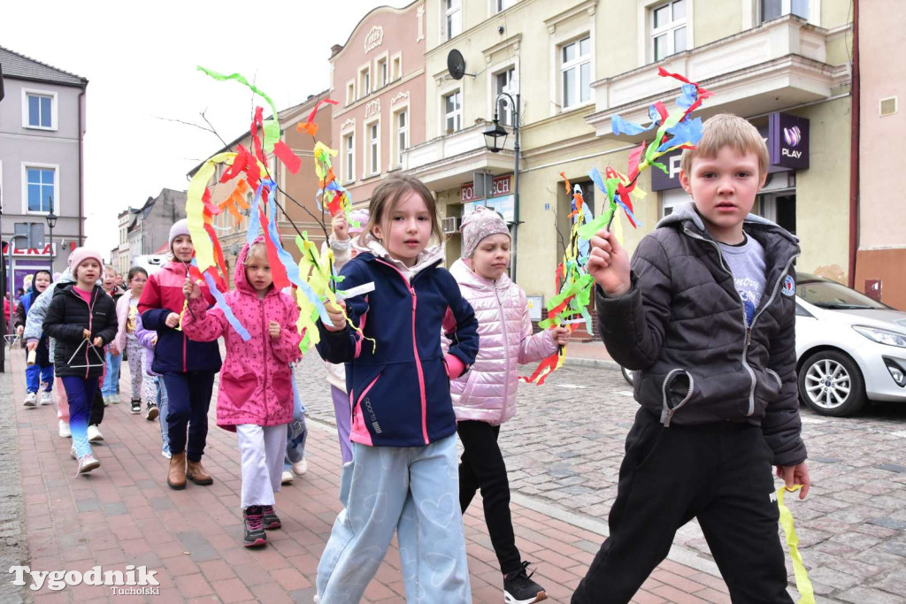 Uczniowie tucholskiej \