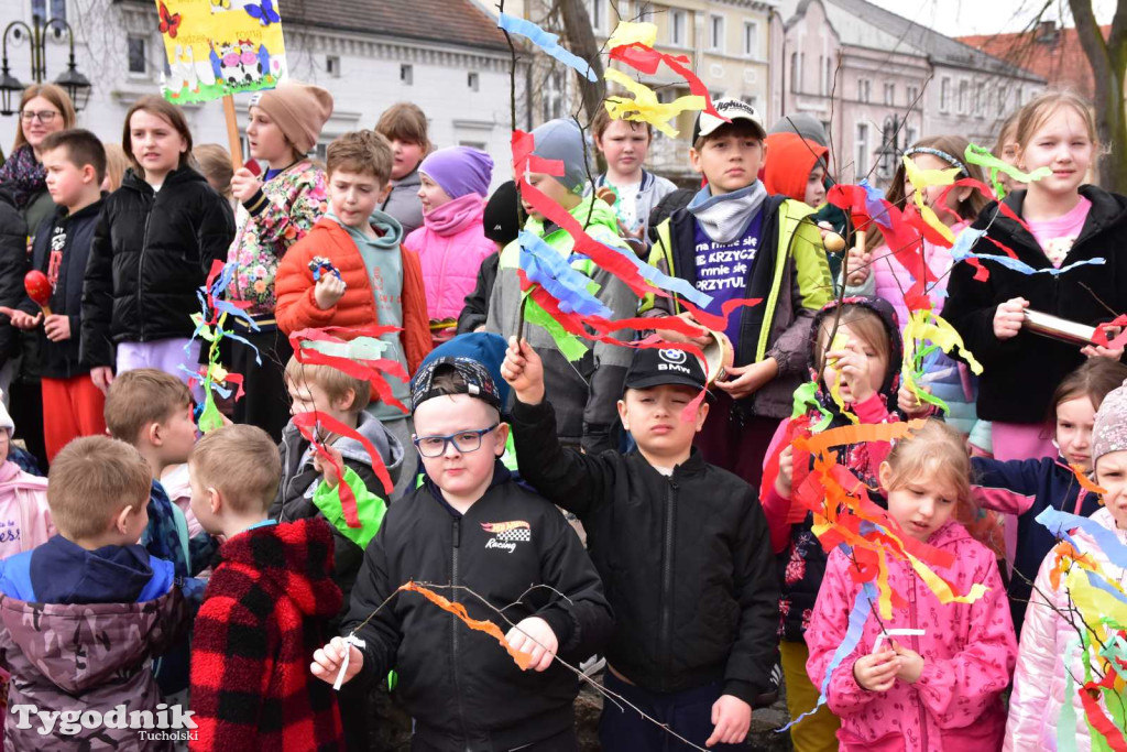 Uczniowie tucholskiej \