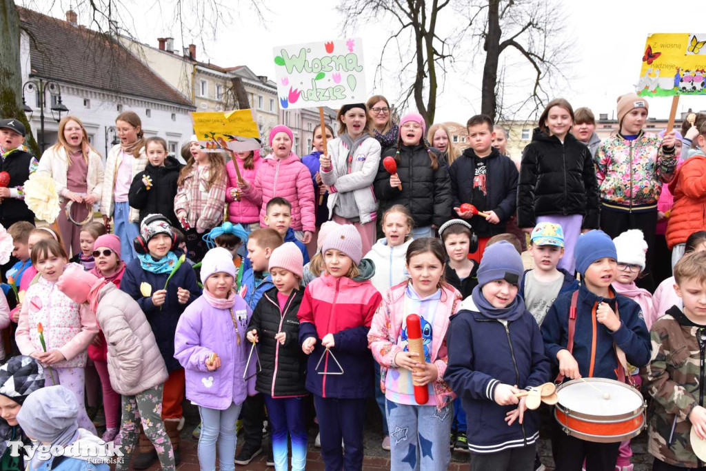 Uczniowie tucholskiej \