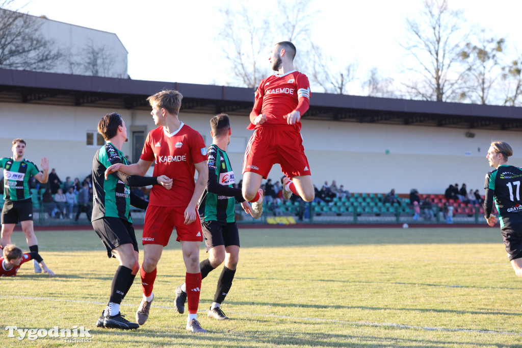 Tucholanka Tuchola - LKS Dąbrowa Chełmińska 0:2 (0:0)